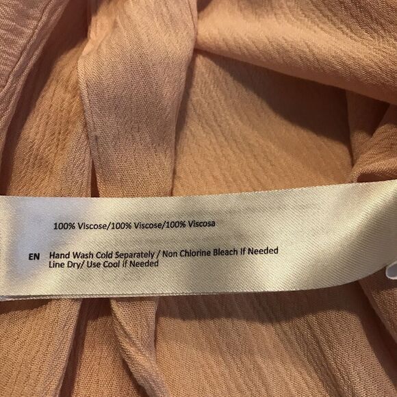 Band Of Gypsies Twist-front Top Peach Womens Size 2X Plus Lightweight Viscose - Picture 7 of 8